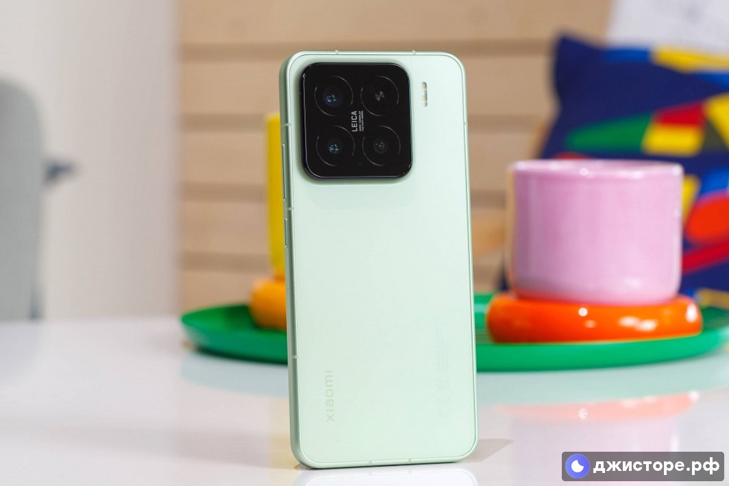 Xiaomi 15 — фото в использовании 3