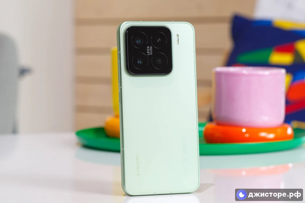 Xiaomi 15 — фото в использовании 3