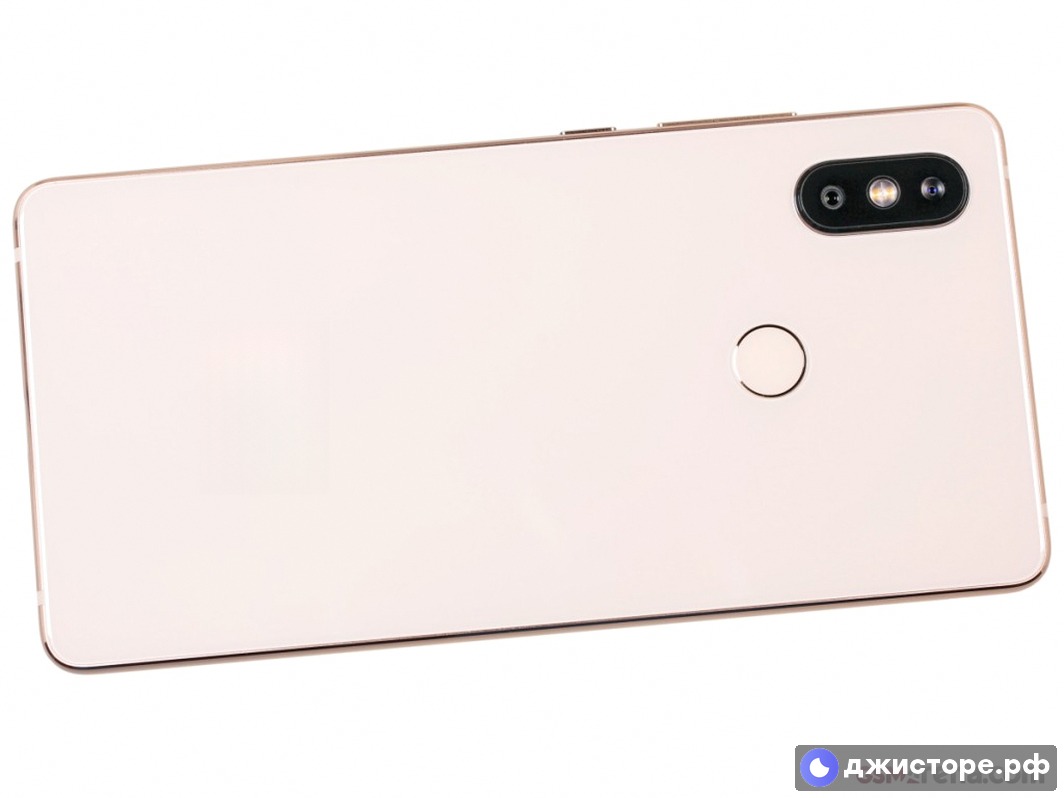 Xiaomi Mi 8 SE — фото в использовании 2