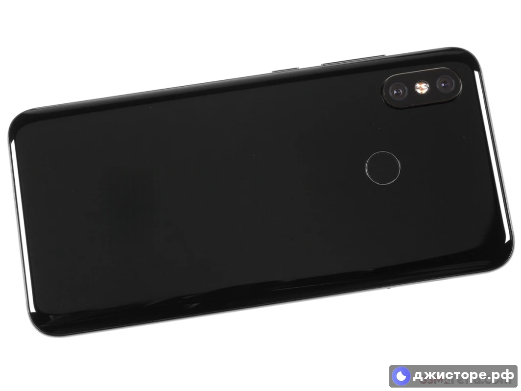 Xiaomi Mi 8 — фото в использовании 2