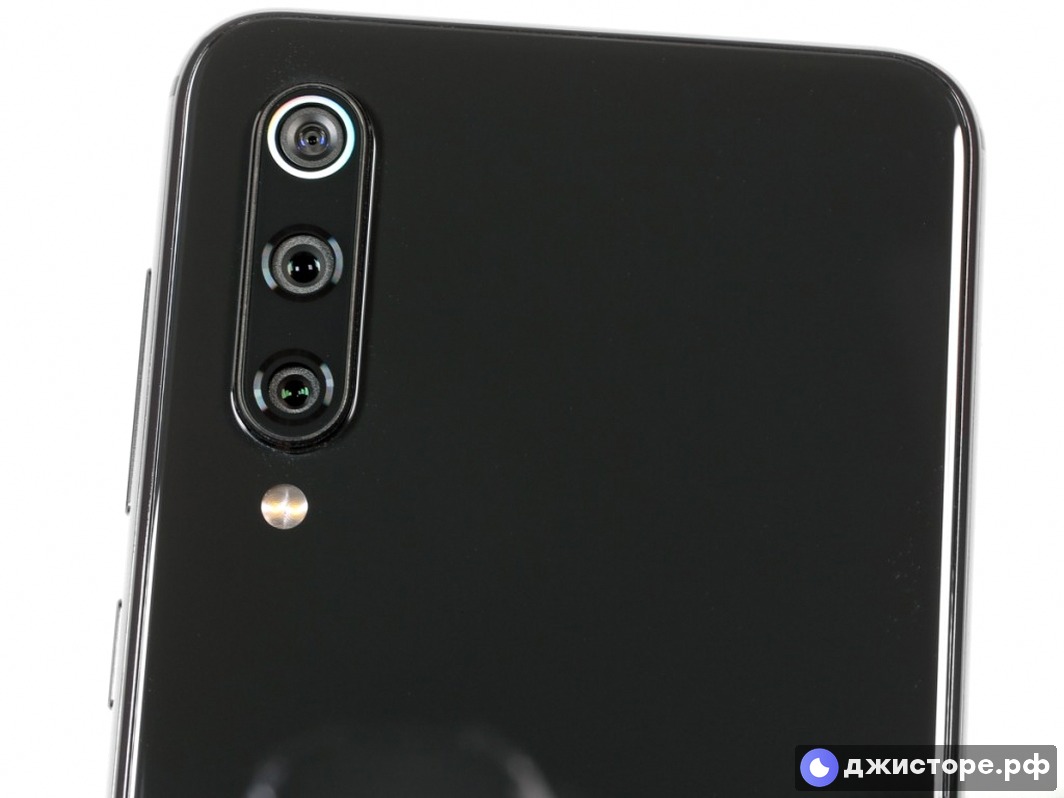 Xiaomi Mi 9 SE — фото в использовании 4
