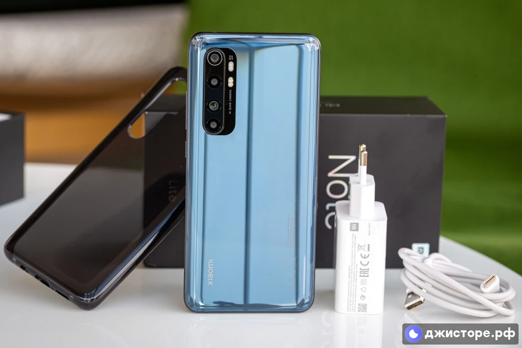 Xiaomi Mi Note 10 Lite — фото в использовании 1