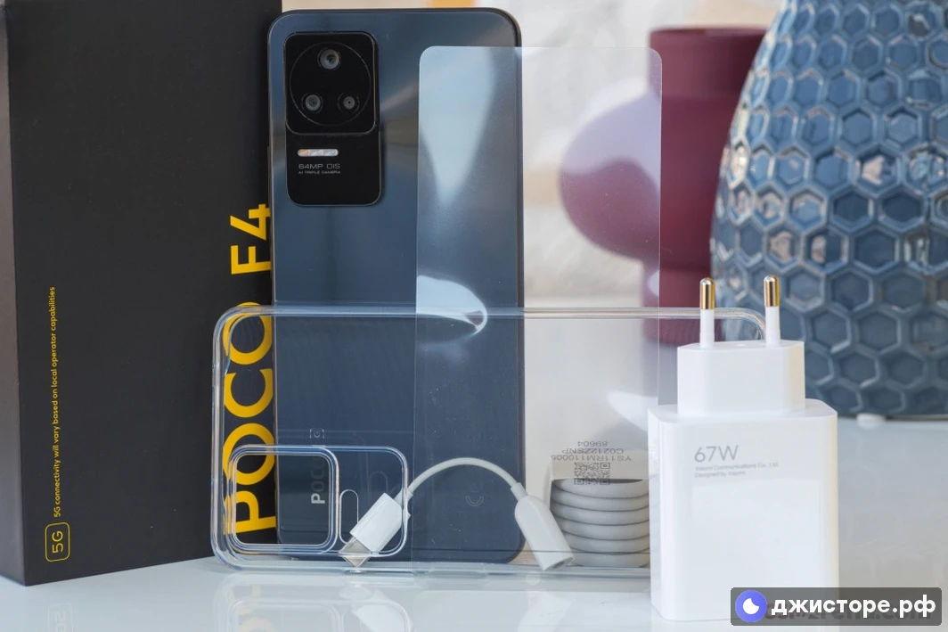 Xiaomi Poco F4 — фото в использовании 1