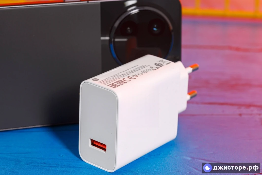 Xiaomi Poco F7 Pro — фото в использовании 2
