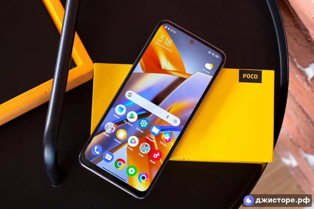 Xiaomi Poco M5s — фото в использовании 4
