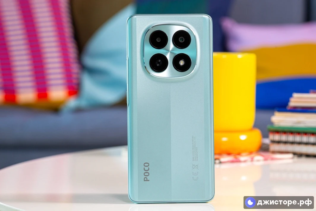 Xiaomi Poco M8 — фото в использовании 4