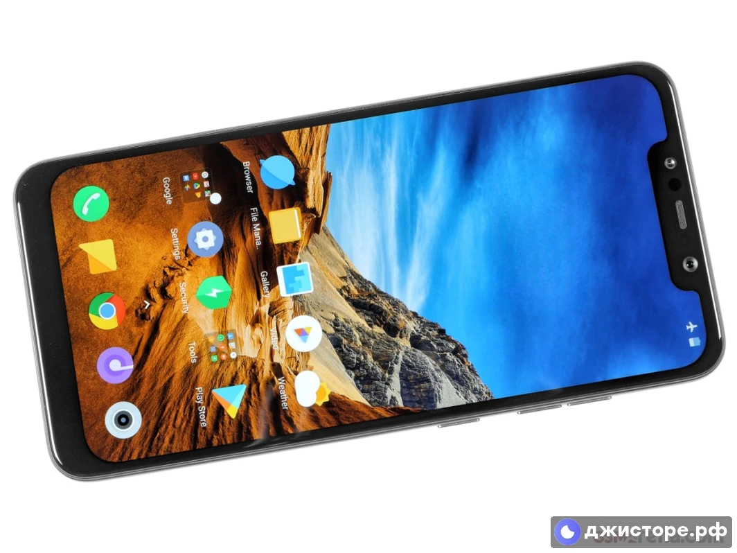 Xiaomi Pocophone F1 — фото в использовании 1