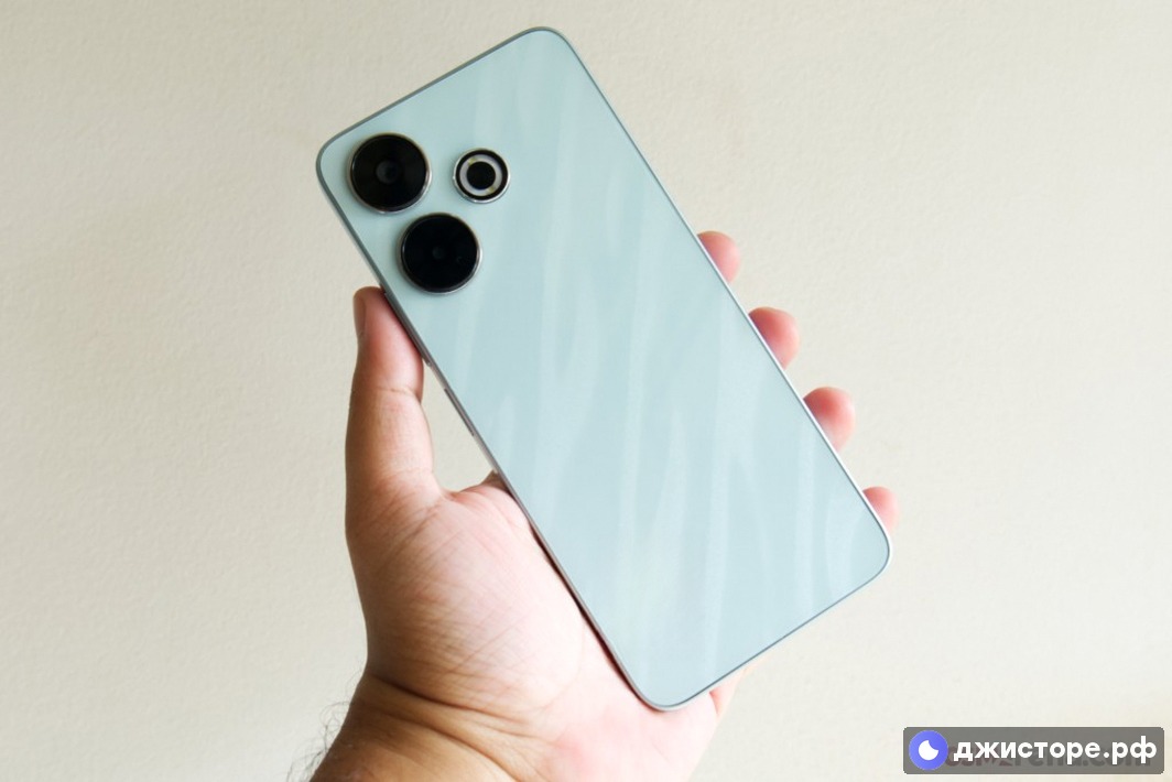 Xiaomi Redmi 13 5G — фото в использовании 1