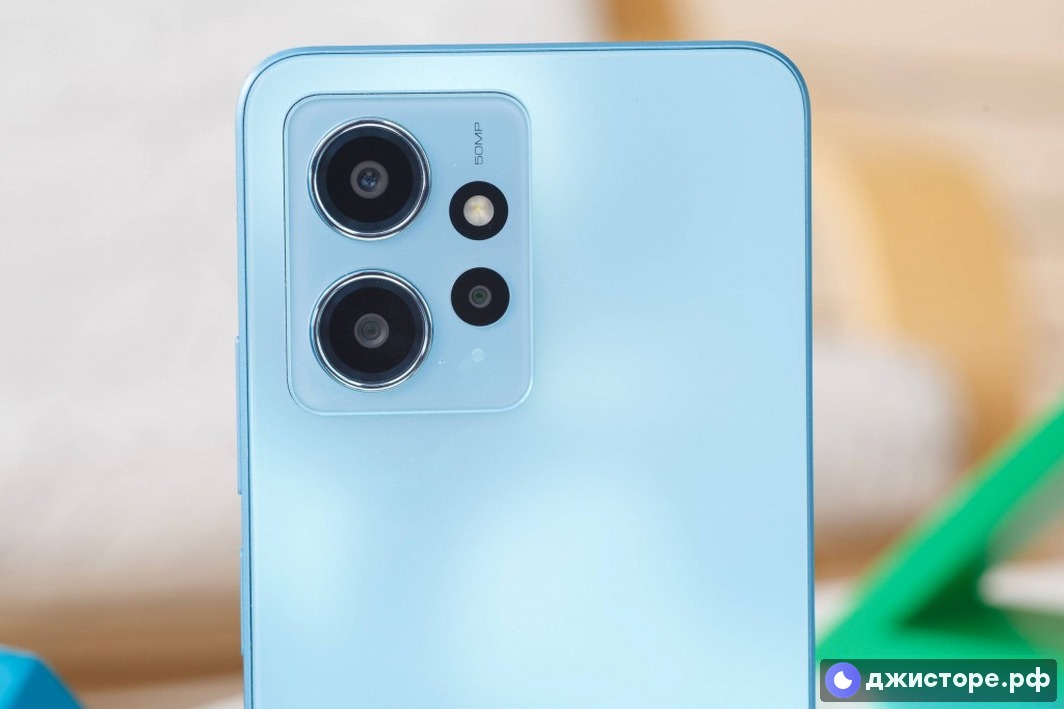Xiaomi Redmi Note 12 4G — фото в использовании 3