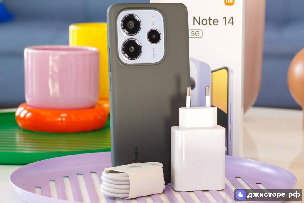 Xiaomi Redmi Note 14 5G — фото в использовании 3