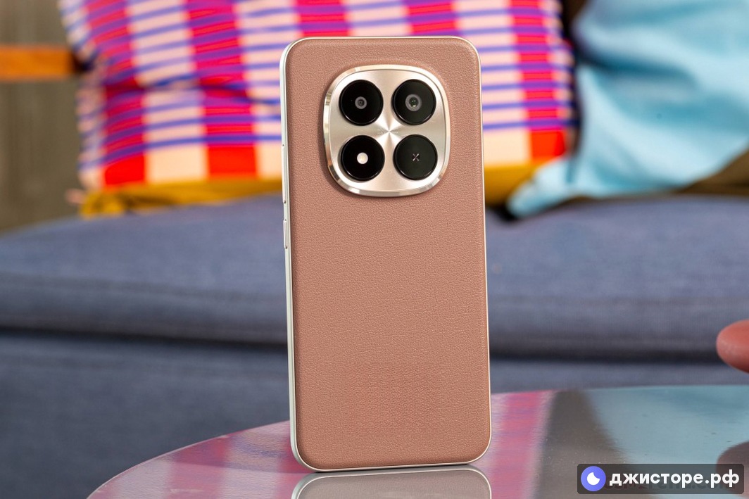 Xiaomi Redmi Note 15 Pro — фото в использовании 3