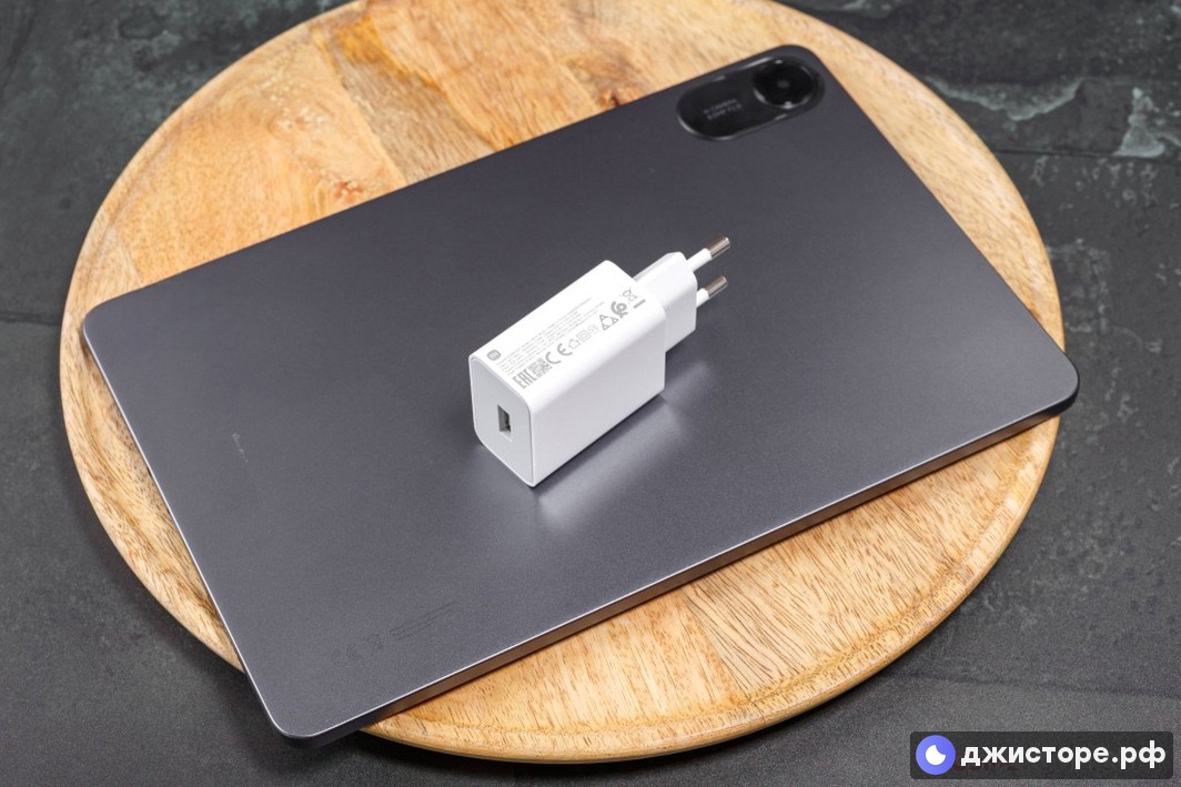 Xiaomi Redmi Pad 2 — фото в использовании 2